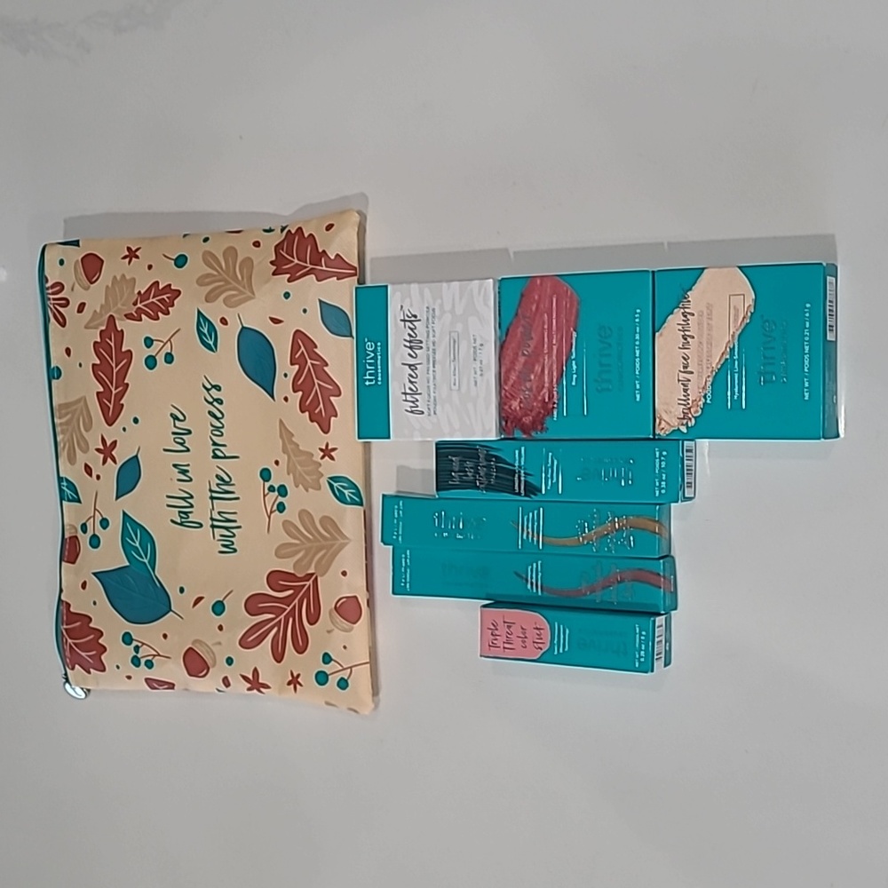 Thrive Causmetics Bundle